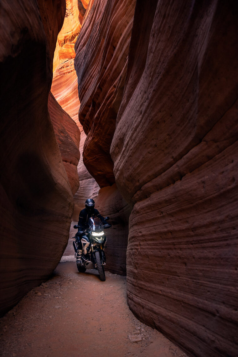 Triumph-Tiger-1200-Rally-Pro-2022- - 22