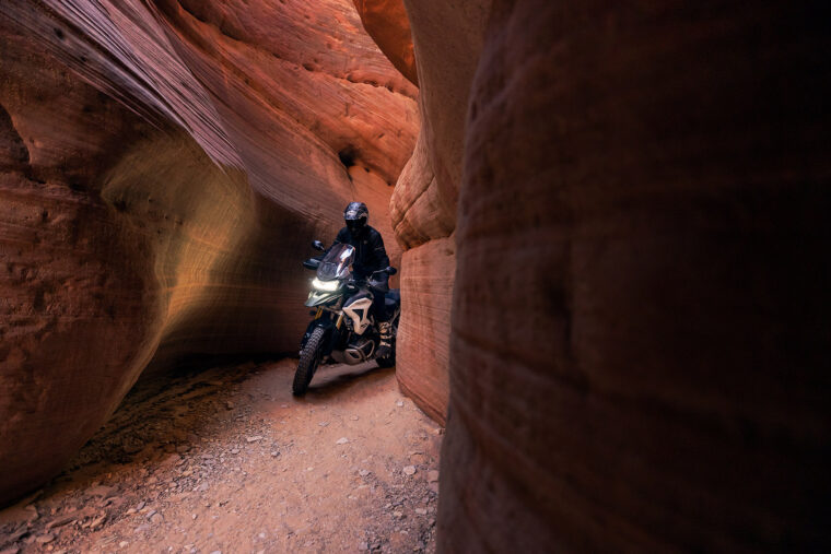 Triumph-Tiger-1200-Rally-Pro-2022- - 23