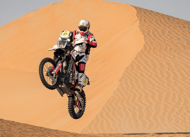 hero-rally-dakar-2022