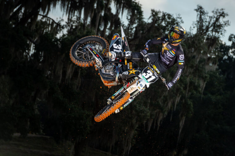 husqvarna-fc-rockstar-edition-2022 (21)