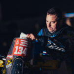 Especial Dakar 2022: toda la información 11 Isaac Feliu, hospitalizado tras una fuerte caída en la novena etapa del Dakar 2022