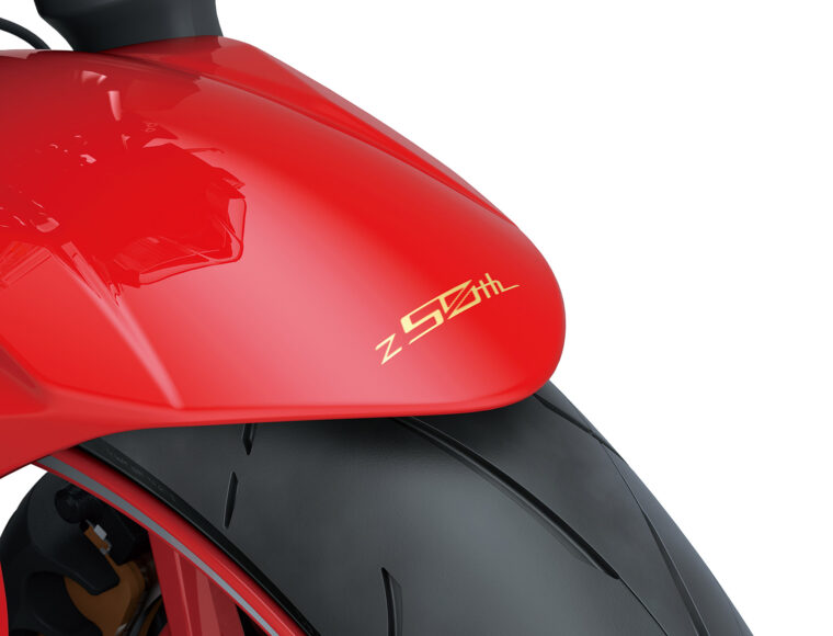 Kawasaki-Z650-50-Aniversario- - 1