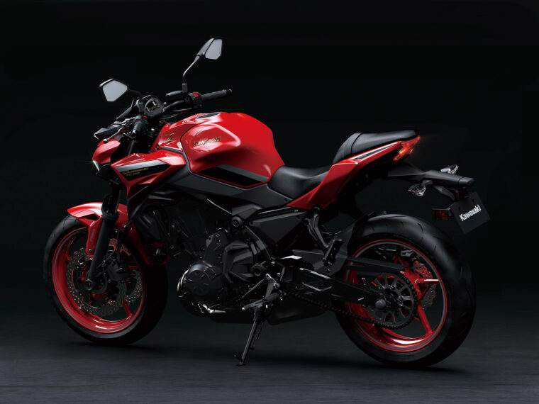 Kawasaki-Z650-50-Aniversario- - 6