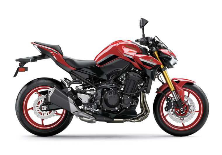 Kawasaki Z900 50 Aniversario 1