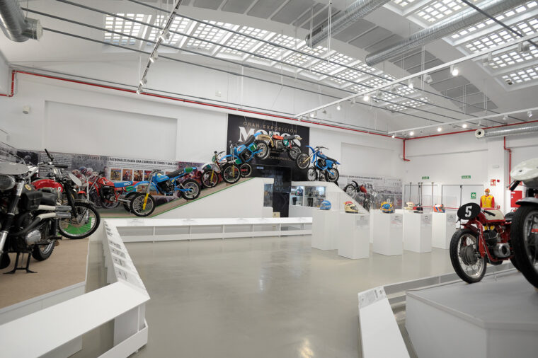 Museo-gran-exposicion-moto-made-in-spain-Alcala-Henares-51
