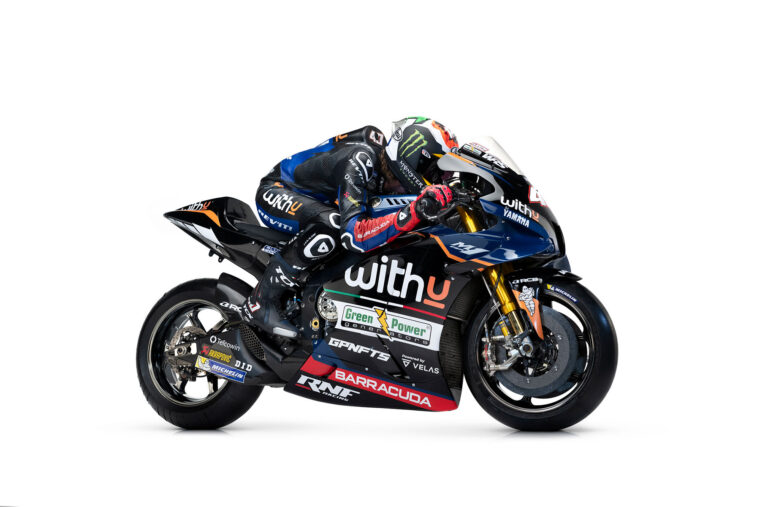 WithU-RNF-Yamaha-MotoGP-2022 (8)
