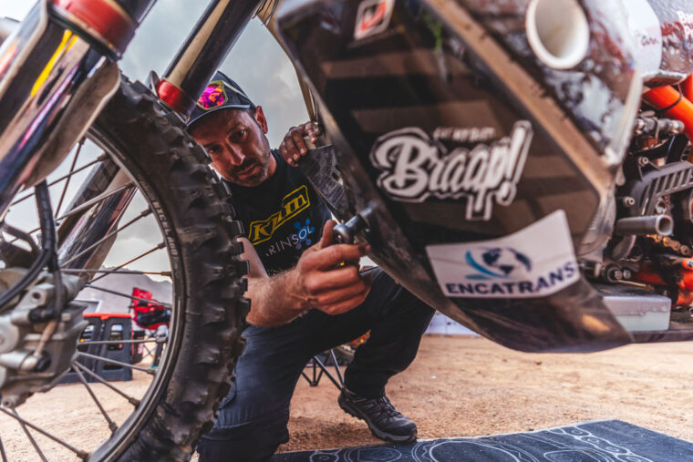 dakar-2022-españoles-original-by-motul (1)