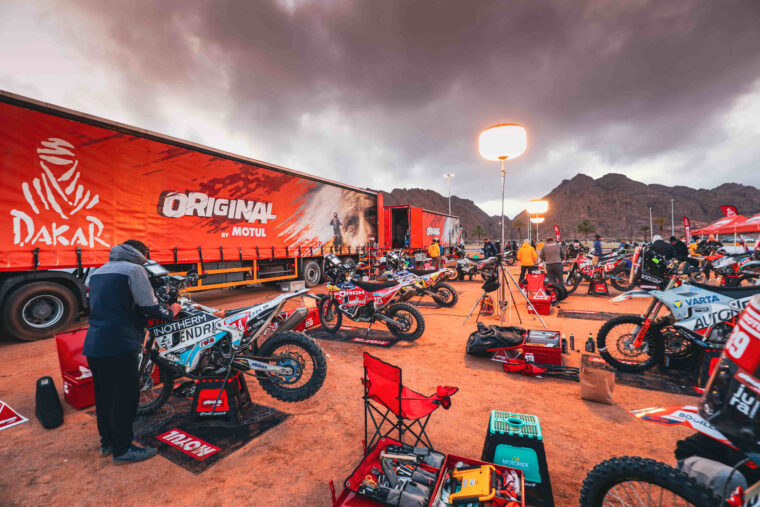 dakar-2022-españoles-original-by-motul (3)