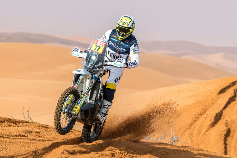 ñuciano-benavides-husqvarna-dakar-2022-etapa-2 (2)