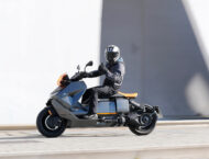 La marca de coches MINI «plantea» entrar en las motos eléctricas 17 BMW CE 04 prueba opinion 33