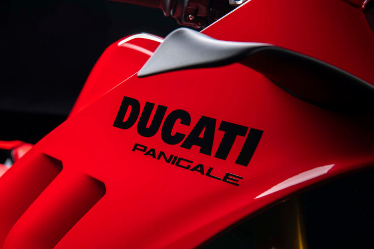 Ducati-Panigale-V4-R-SP2-2022