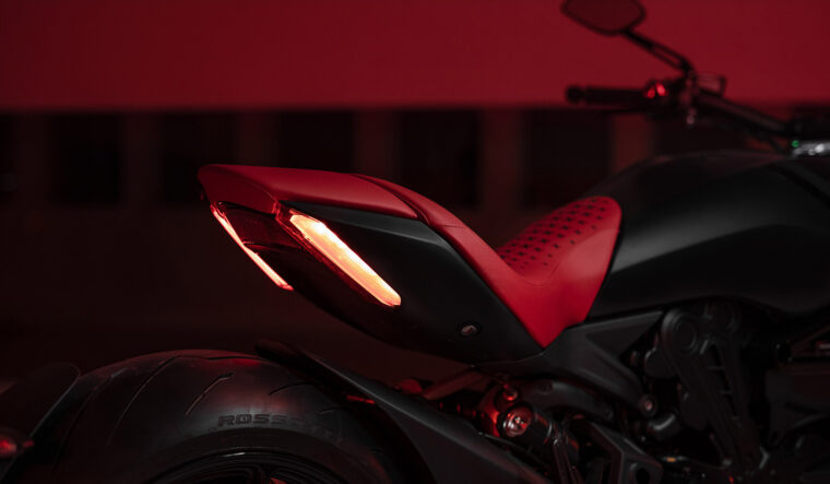 Ducati-XDiavel-Nera-2022- - 137