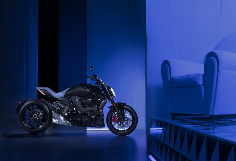 Ducati-XDiavel-Nera-2022- - 143