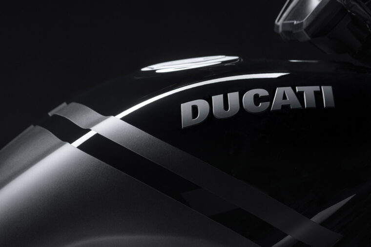 Ducati-XDiavel-Nera-2022- - 20