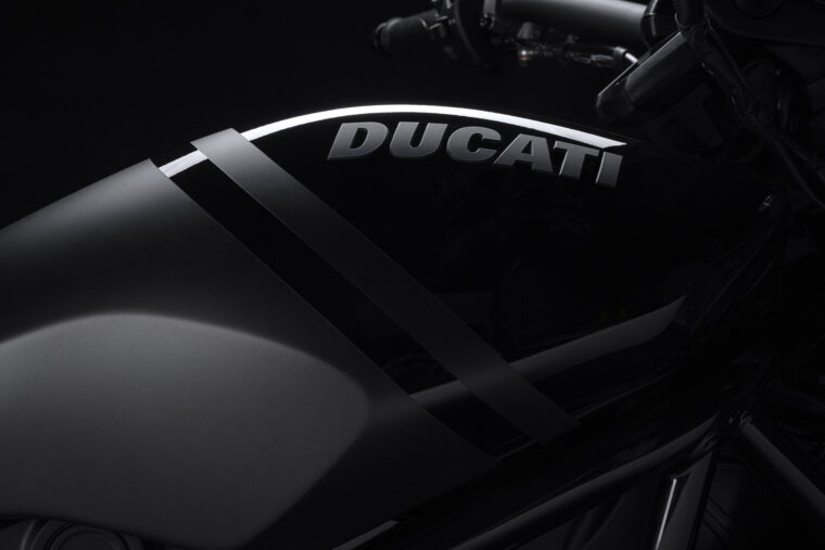 Ducati-XDiavel-Nera-2022- - 85