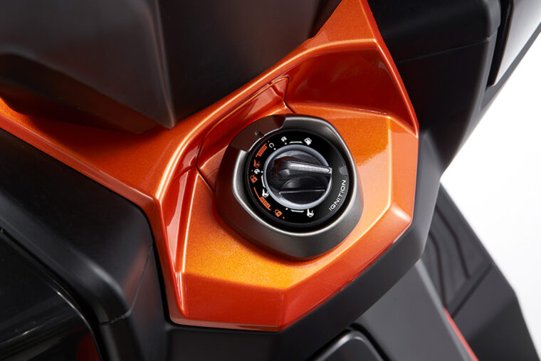 KYMCO-DTX-350-2022-55