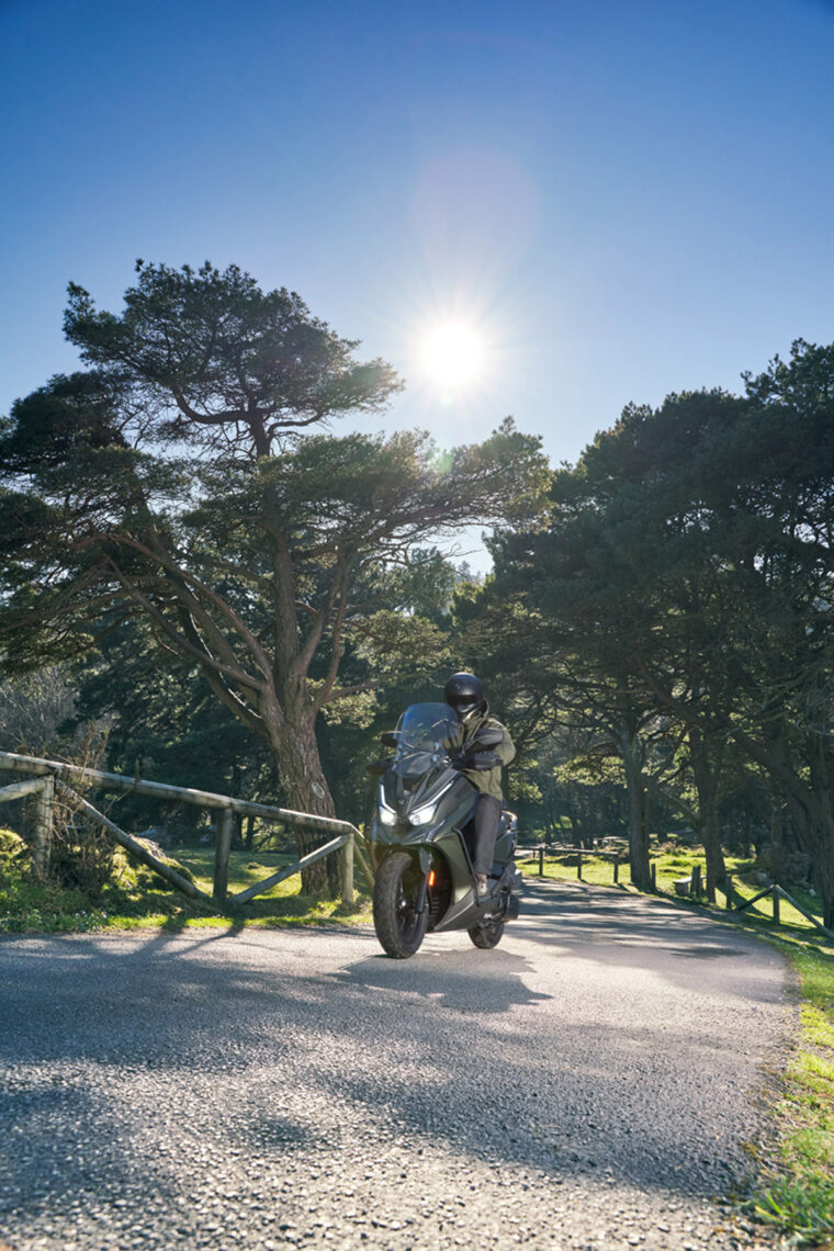 KYMCO-DTX-350-2022-67