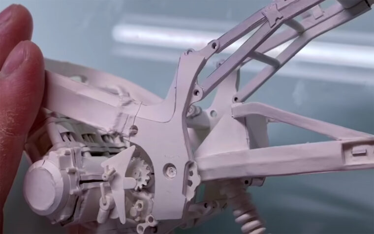 Suzuki Hayabusa 2022 ... ¡Papiroflexia extrema! 4 Suzuki hayabusa papel 8