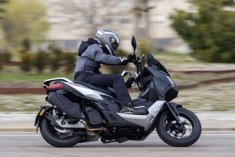 Aprilia-SR-GT-125-2022-opinion-prueba-10