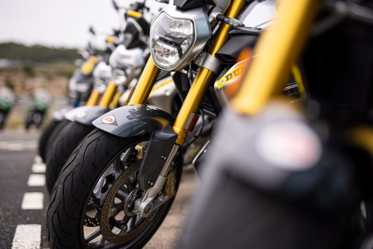 Dunlop-RoadSmart-4-IV-6