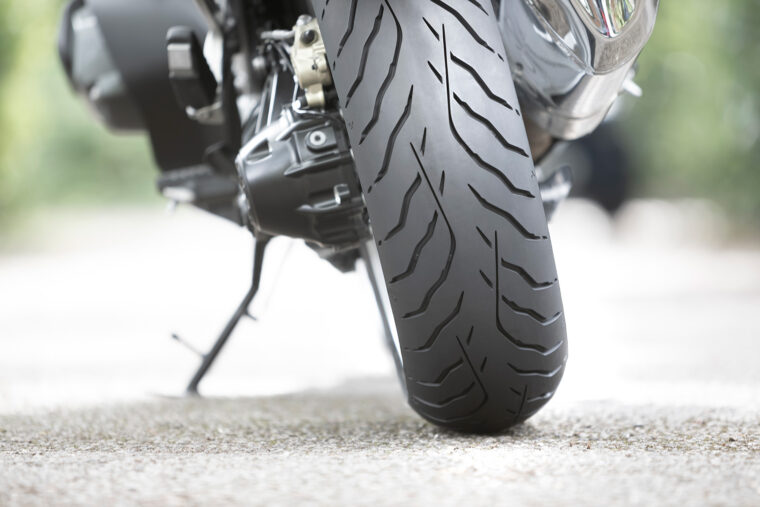 Dunlop-RoadSmart-IV-1