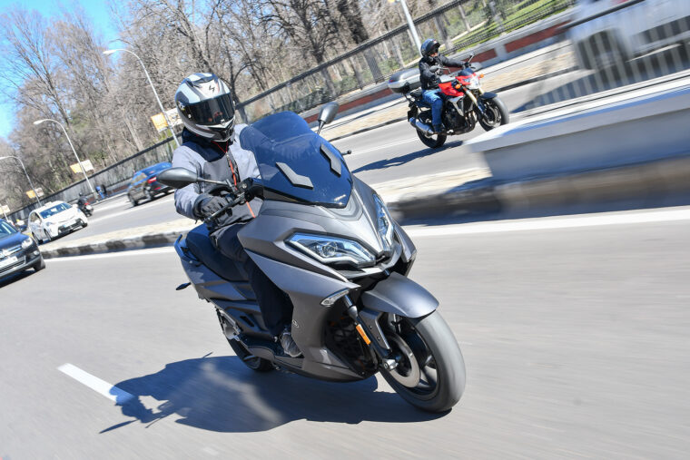 Nerva-EXE-scooter-electrico-carnet-A1-125-16