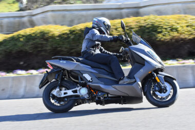 Nerva EXE scooter electrico carnet A1 125 7