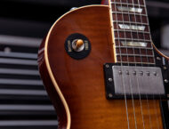 Triumph y Gibson lanzan ediciones especiales 1959 Legends con motivo solidario 24 Triumph T120 Gibson Les Paul 1959 Legends 24