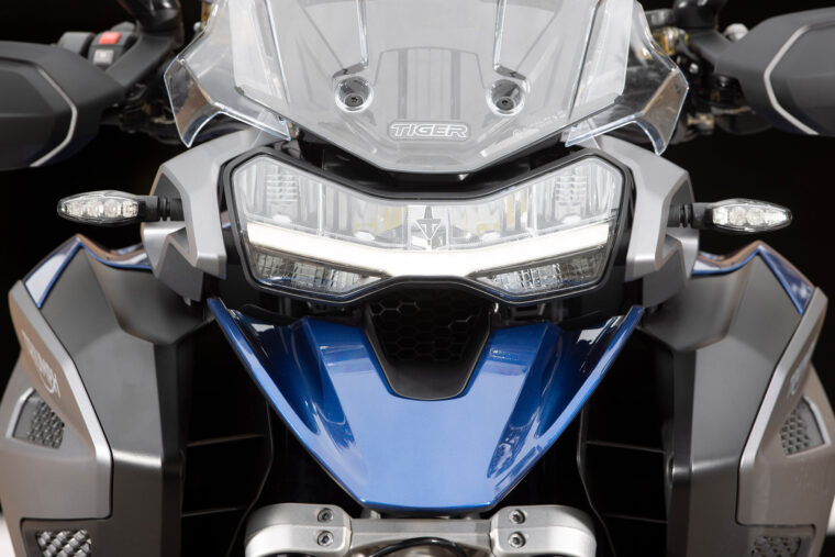 Triumph Tiger 1200 GT Explorer-8