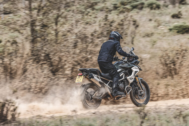 Triumph Tiger 1200 GT-Rally 2022 Prueba-105