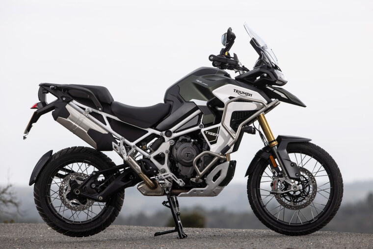 Triumph Tiger 1200 Rally Explorer-11