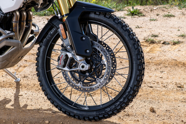 Triumph Tiger 1200 Rally Explorer-2