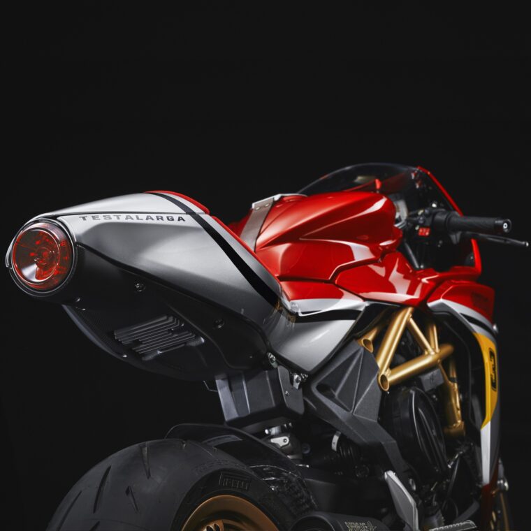 MV Agusta Superveloce 800 Testalarga teaser6