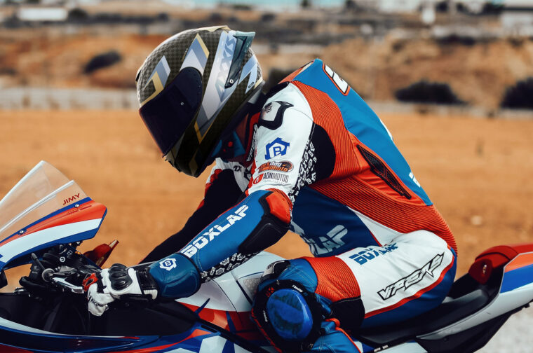 axxis-cobra-carbon-galeria (1)