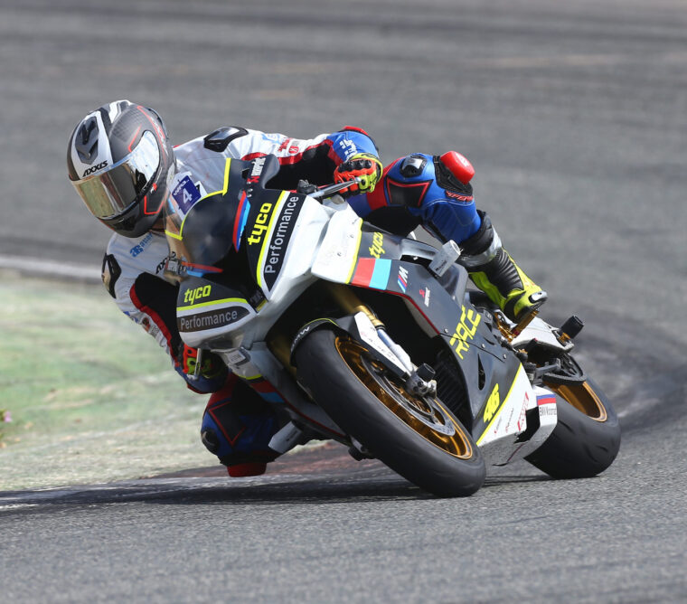 axxis cobra carbon galeria (2)