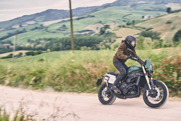 Benelli presenta diferentes promociones en toda su gama 3 Benelli Leoncino 800 Trail 2022 pruebaMBK3