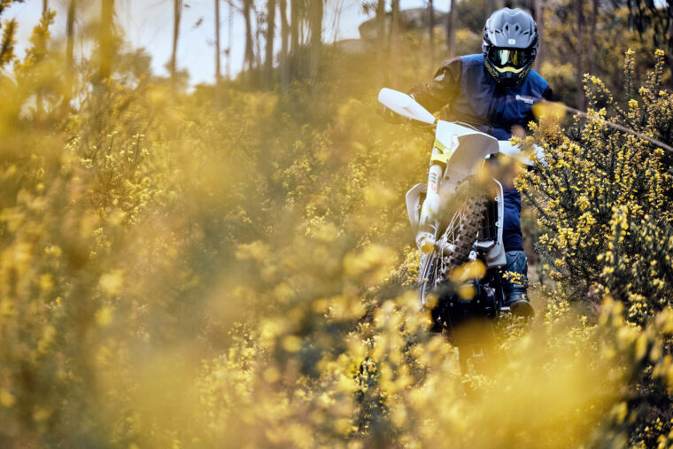 Husqvarna-FE-450-501-2023-2