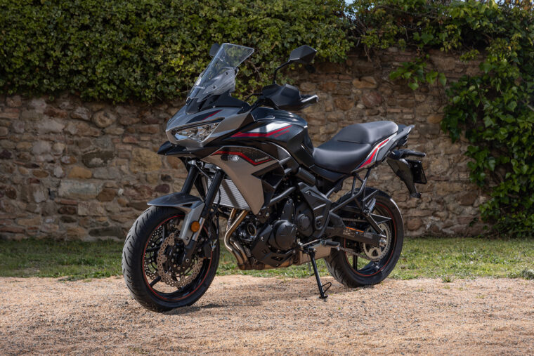 Kawasaki Versys 650 Presentación - 2