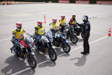 Curso conducción moto Honda HIS 7