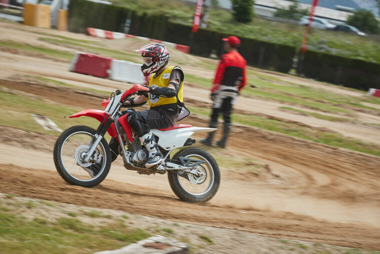 Curso-conducción-segura-moto-offroad-Honda-HIS-19