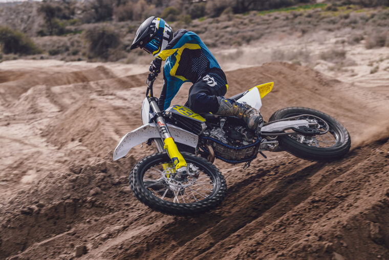 Husqvarna-FC-350-2023- - 10