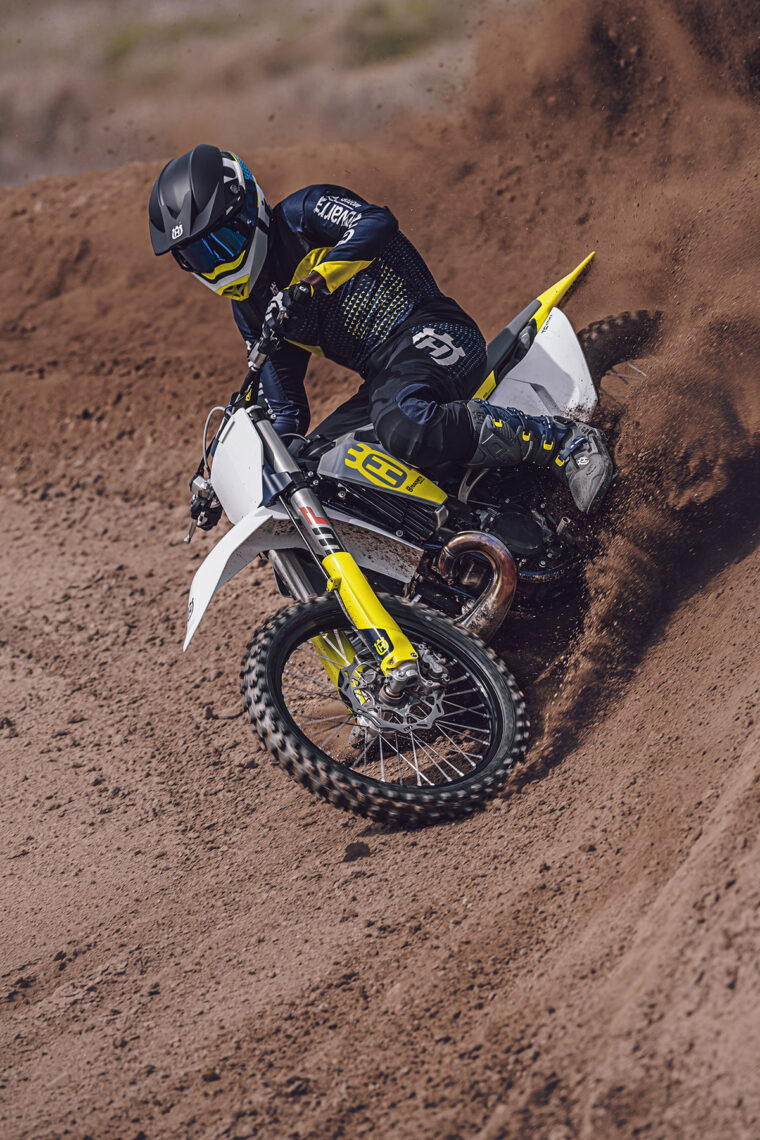 Husqvarna-TC-250-2023- - 19