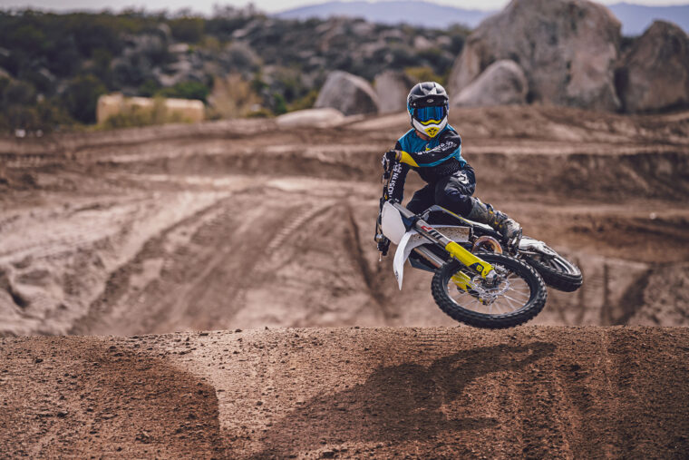 Husqvarna-TC-250-2023- - 22