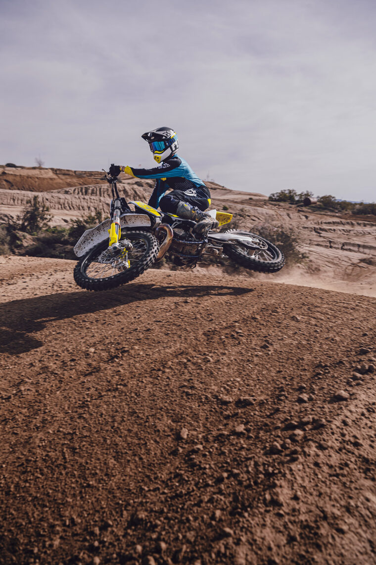 Husqvarna-TC-250-2023- - 25