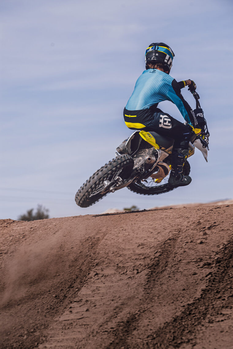 Husqvarna-TC-250-2023- - 26