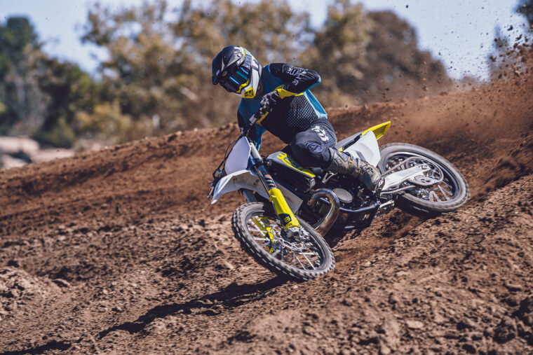 Husqvarna-TC-250-2023- - 32