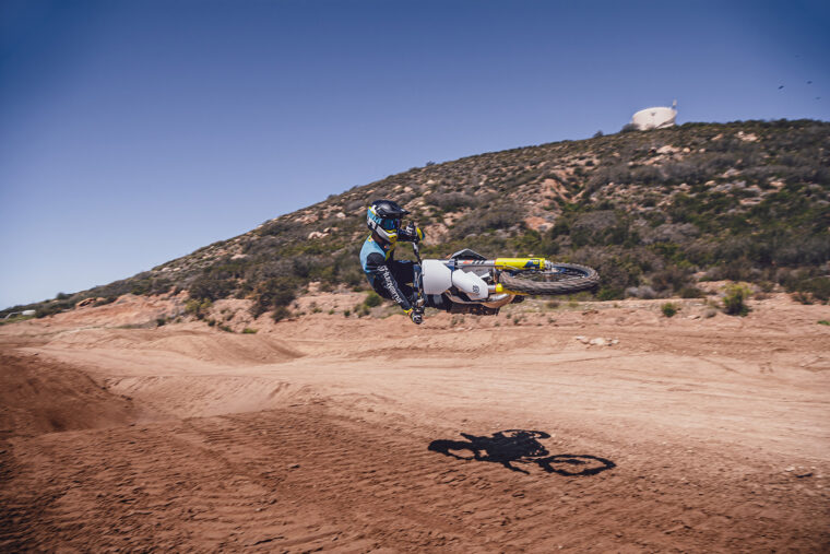 Husqvarna-TC-250-2023- - 34