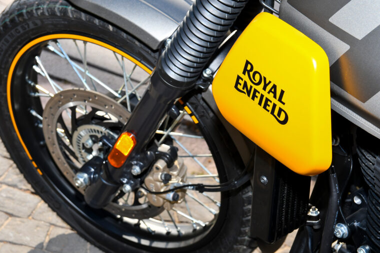 Royal-Enfield-Scram-411-2022-detalles-4