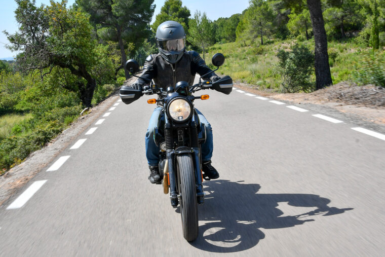 Royal-Enfield-Scram-411-2022-prueba-opinion-9