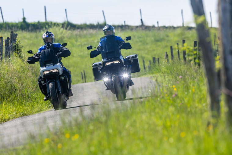 Wunderlich Adventure Pan America 1250 - both